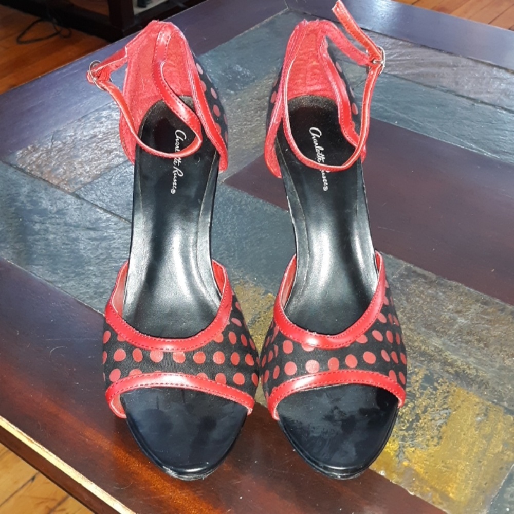 Super sexy polka dot heels